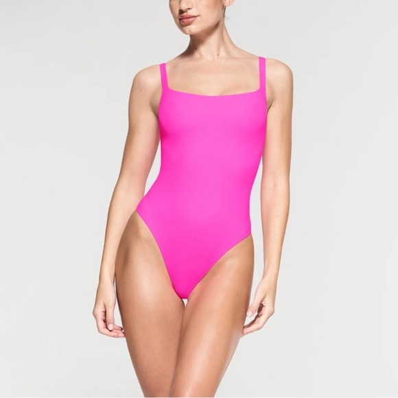 SKIMS Tops - NEW- Skims Fits Everybody Square Neck Bodysuit in Neon Pink 4X